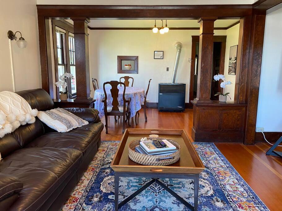 אסטוריה Historic Downtown Riverview Flat, No. 2 מראה חיצוני תמונה